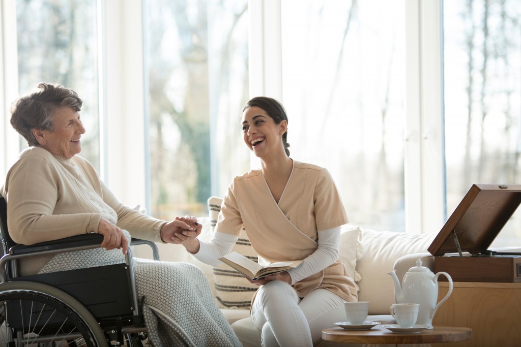 Choosing the Right Hospice Care Provider: 3 Factors that Will Matter