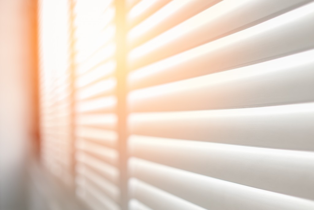 What Window Design should you choose: Shutters or Motorized Blinds