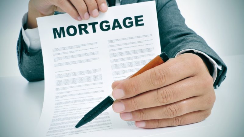 Qualifying for a Mortgage (Despite Your Unfinished Student Loan)