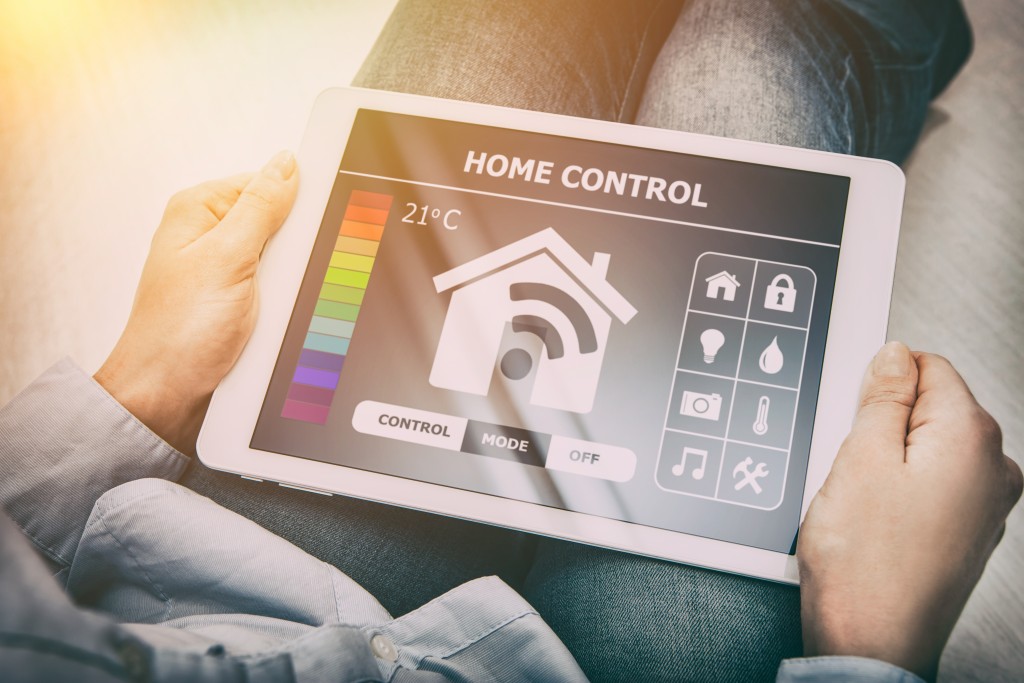 Smart Home Living: Advantages for the Dwellers