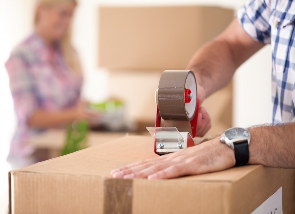 The Challenge of Packing Heavy Items During a Move