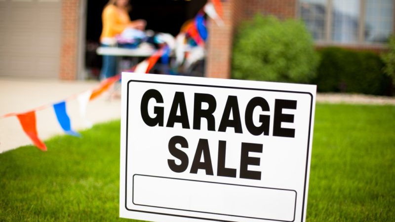 Pointers for Organizing Your First Garage Sale