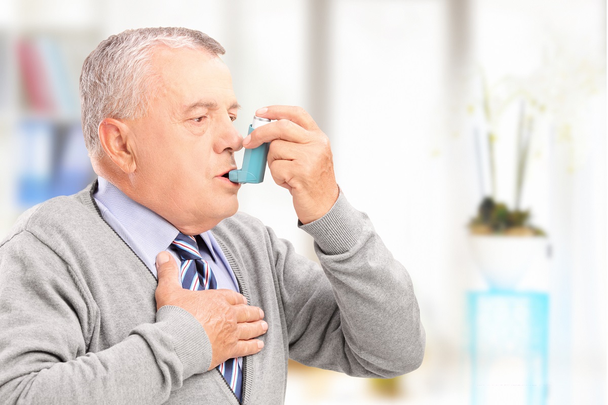 man with inhaler 