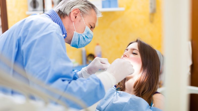 How long does a dental implant procedure take?