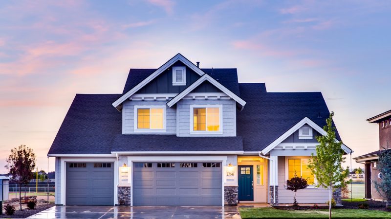 How Homeowners Can Manage Their Finances Effectively