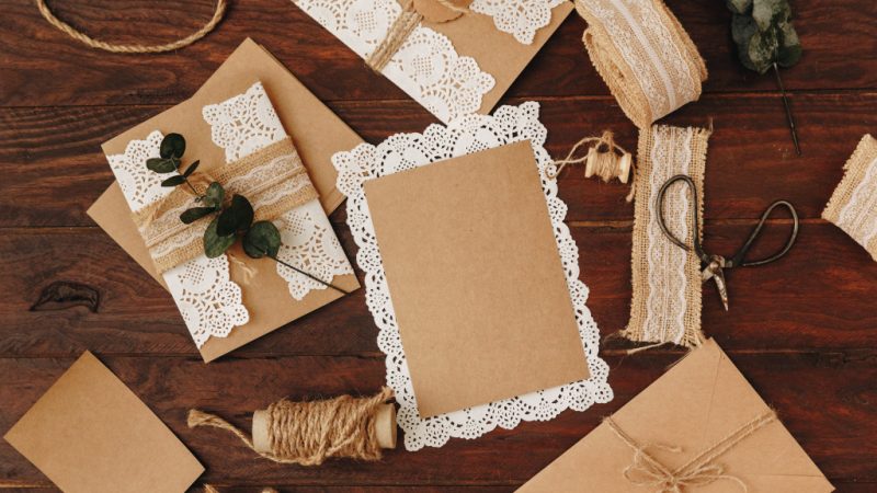 How to Make Your Wedding More Memorable With Personalized Items